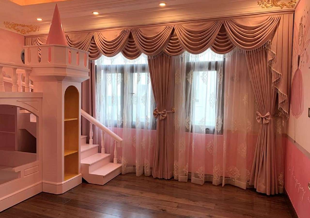Mẫu rèm cửa dành cho phòng ngủ của các công chúa nhỏ ở biệt thự