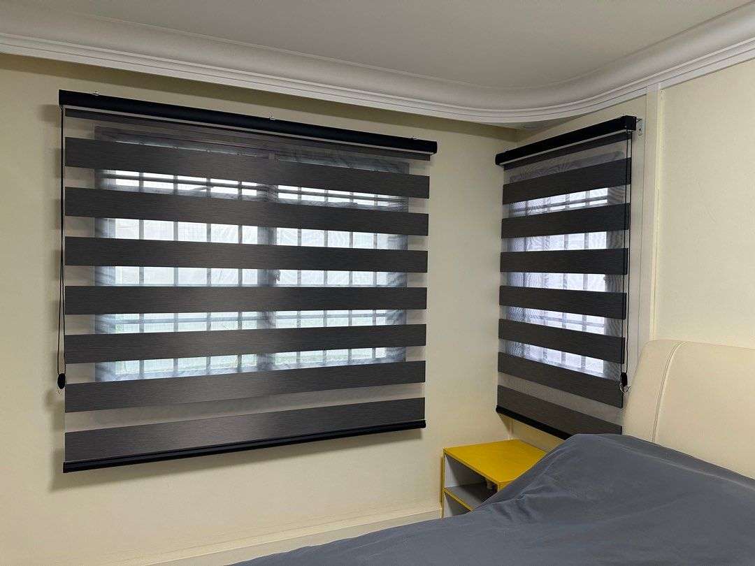 Không gian phòng ngủ trở nên độc đáo và ấn tượng hơn với mẫu rèm cầu vồng 2 lớp