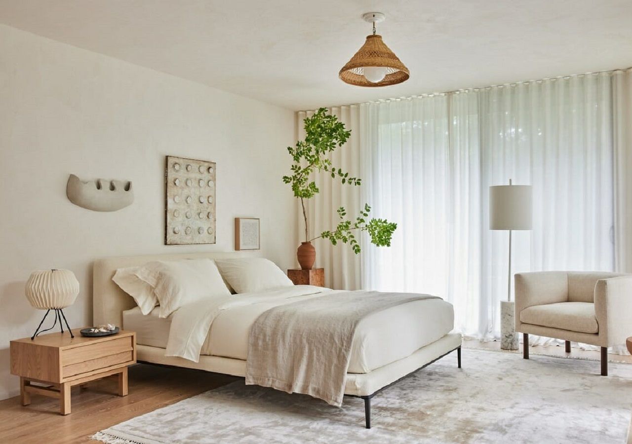 Phòng ngủ thiết kế tối giản giúp cho không gian trở nên rộng rãi, thoáng mát hơn