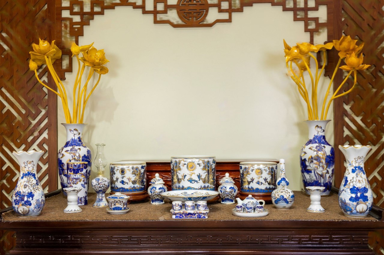 Cách bố trí bàn thờ chuẩn văn hóa tâm linh người Việt nhất 20 Nguyên tắc khi trang trí bàn thờ gia tiên