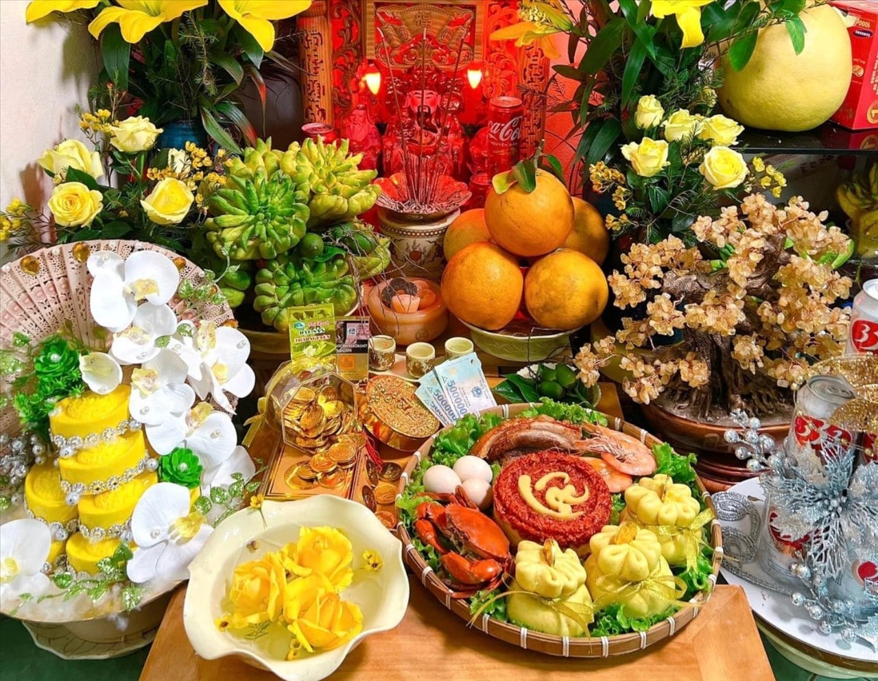 Cách bố trí bàn thờ chuẩn văn hóa tâm linh người Việt nhất 17 Bày trí lễ vật cúng bàn thờ Thần Tài và Thổ Địa