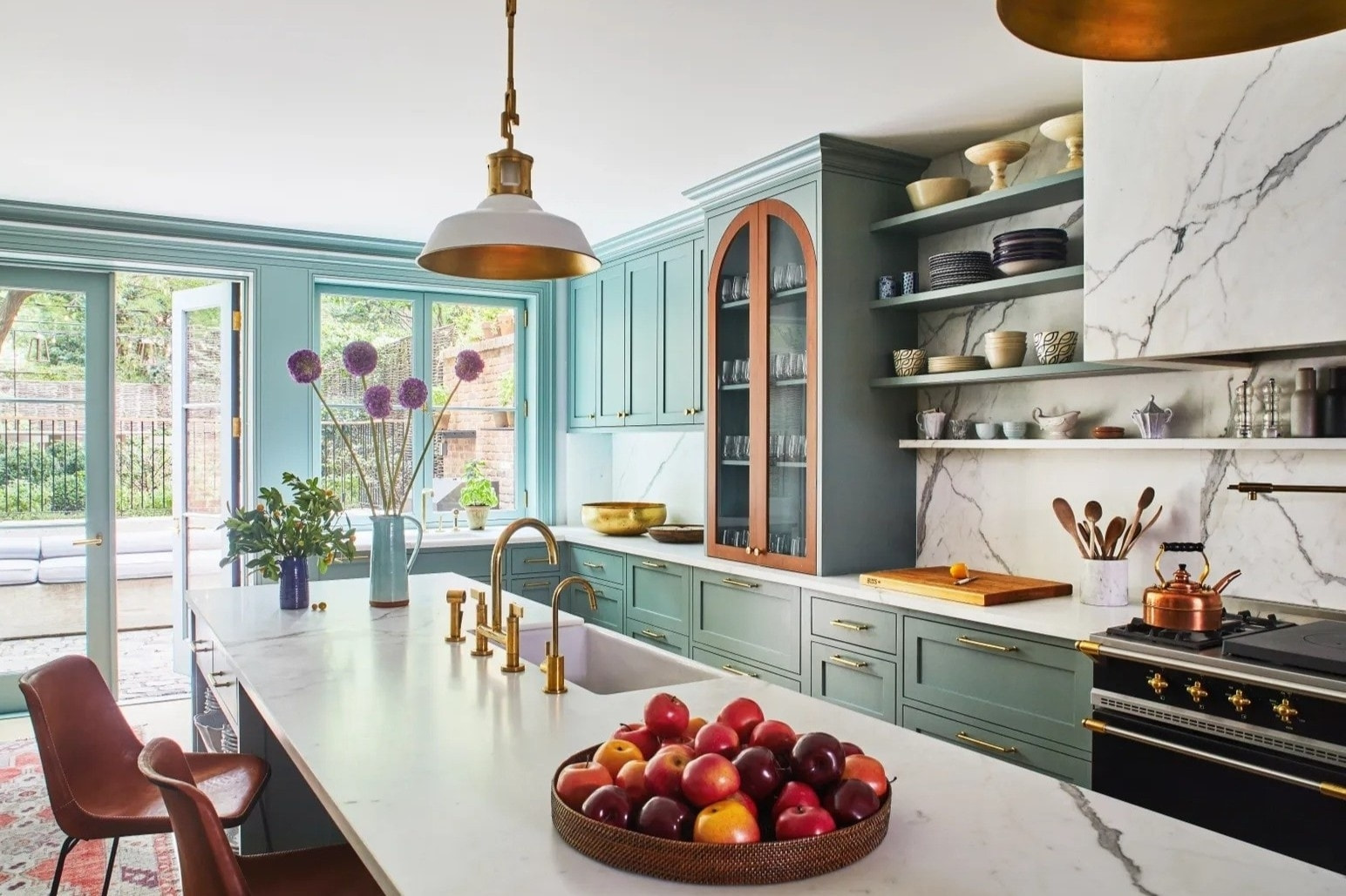 [Mẹo] Cải tạo nhà bếp mới đẹp đơn giản - tiết kiệm chi phí