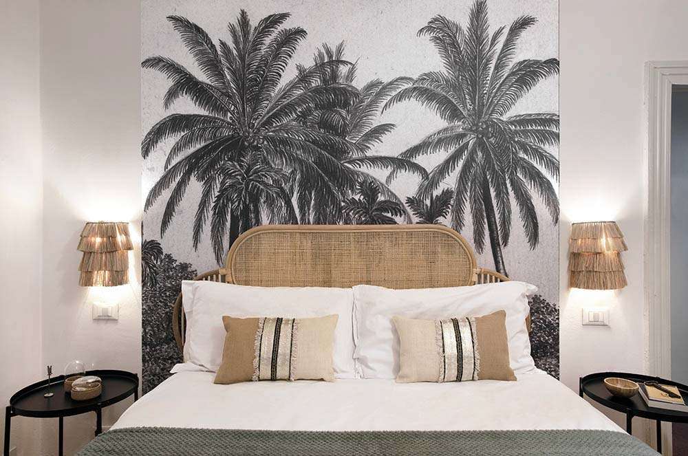 Trang trí phòng ngủ 10m2 cho vợ chồng với nội thất mang phong cách nhiệt đới Trang trí phòng ngủ 10m2 cho vợ chồng với nội thất mang phong cách nhiệt đới